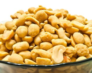 bowl-of-peanuts